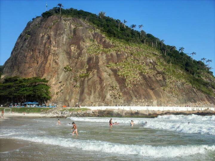 Rio Guesthouse - Um Quarteirao Da Praia De Copacabana ريو دي جانيرو المظهر الخارجي الصورة