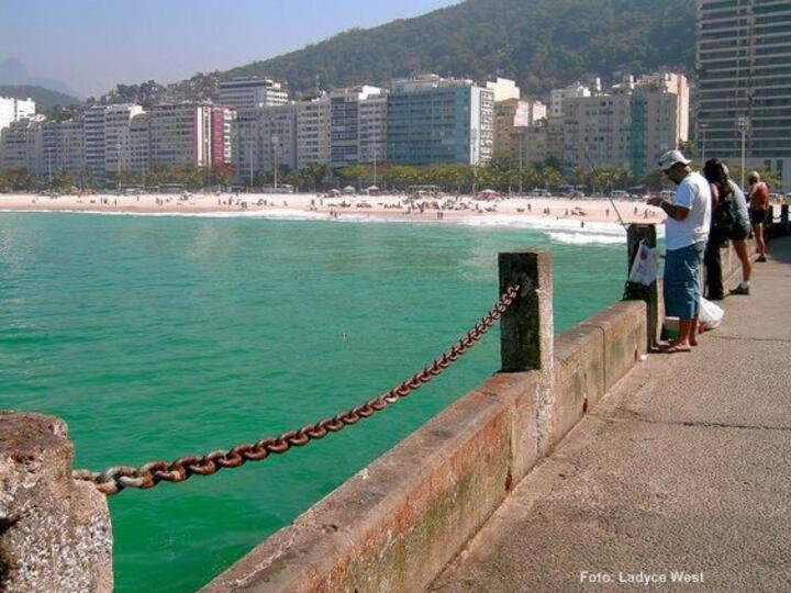 Rio Guesthouse - Um Quarteirao Da Praia De Copacabana ريو دي جانيرو المظهر الخارجي الصورة